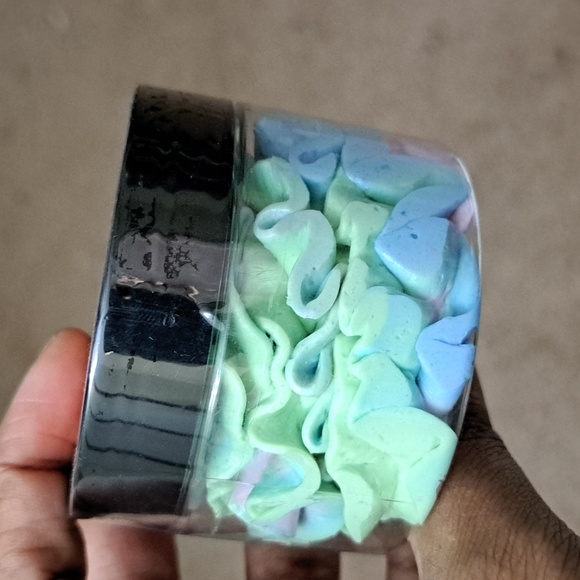 Enticing Luxx Sherbert Soap & Lip Scrub NWT sealed - Picture 3 of 8